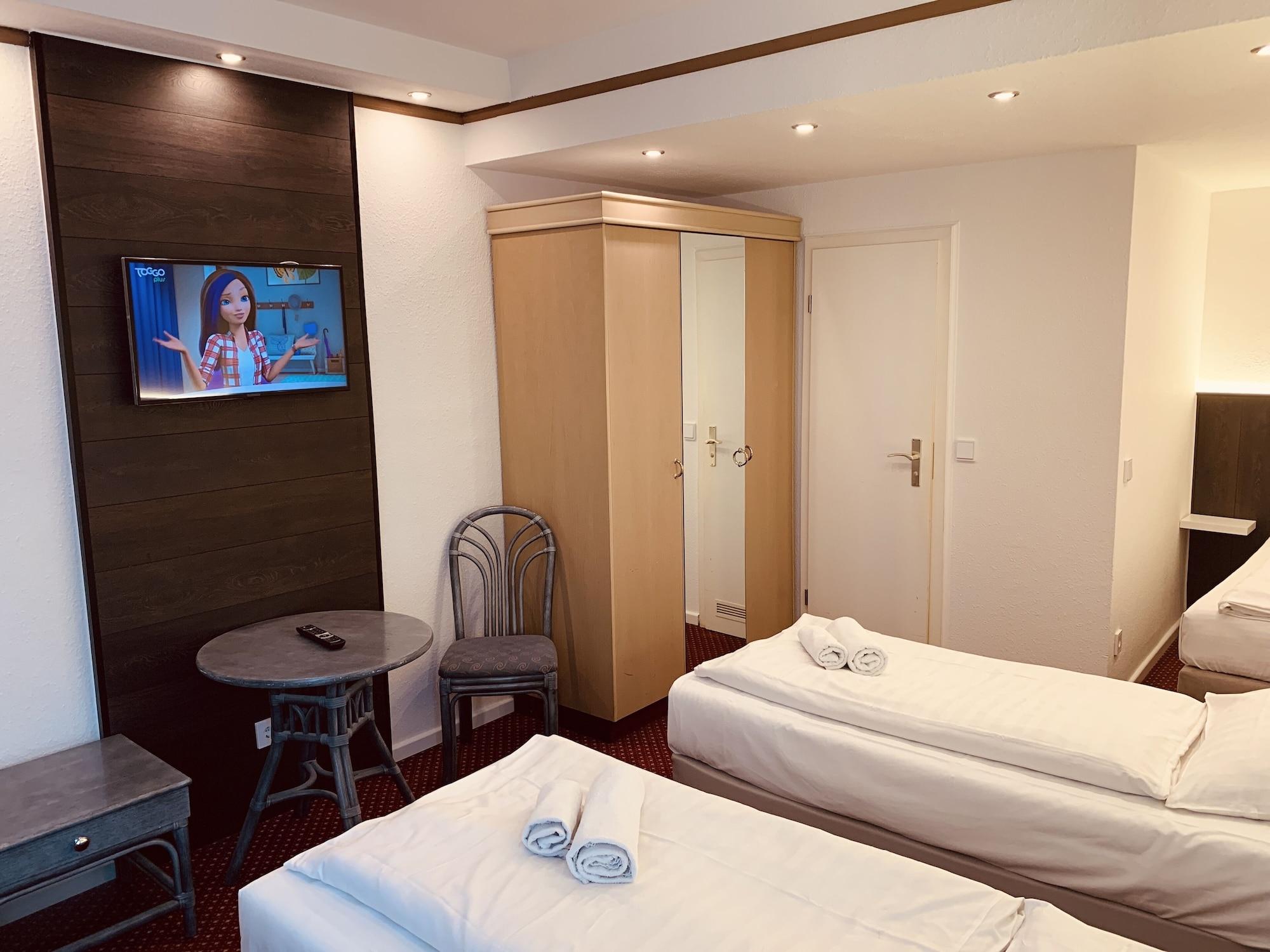 Hotel Kunibert Der Fiese Köln Ngoại thất bức ảnh