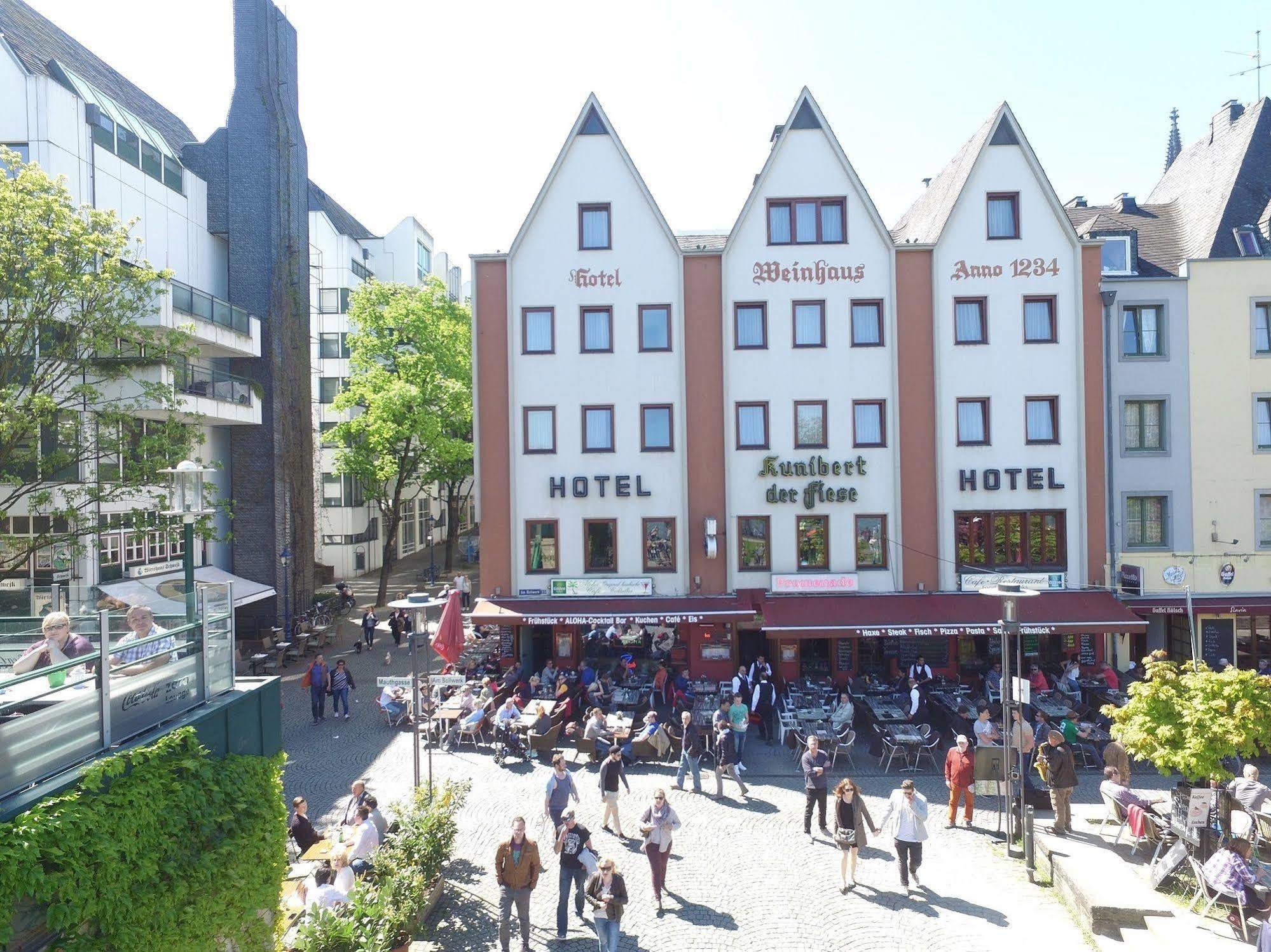 Hotel Kunibert Der Fiese Köln Ngoại thất bức ảnh